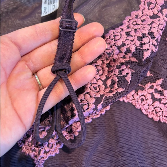 Wacoal Purple Lingerie - Picture 4 of 5